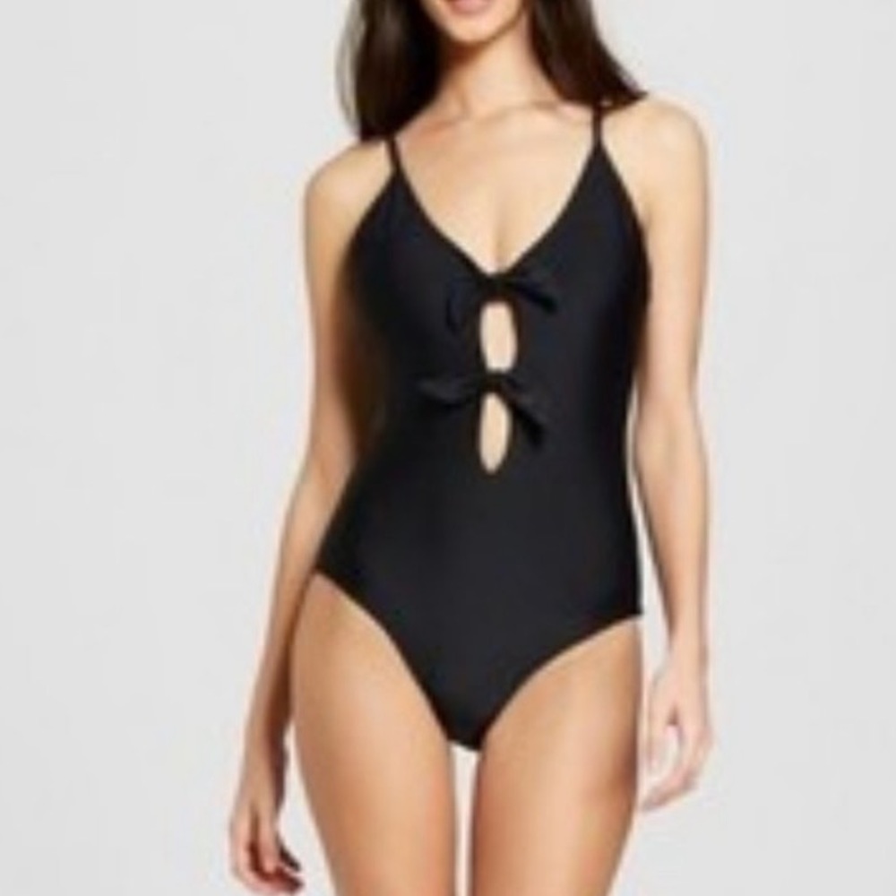 Vanilla/Beach One-Piece Bathing Suit